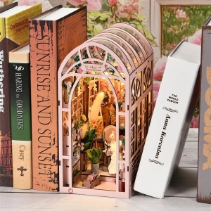 Greenhouse Sunlight Room Book Nook Kit YM06