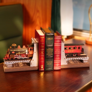 Book Nook | Rolife Century Train DIY Book Nook TGE01