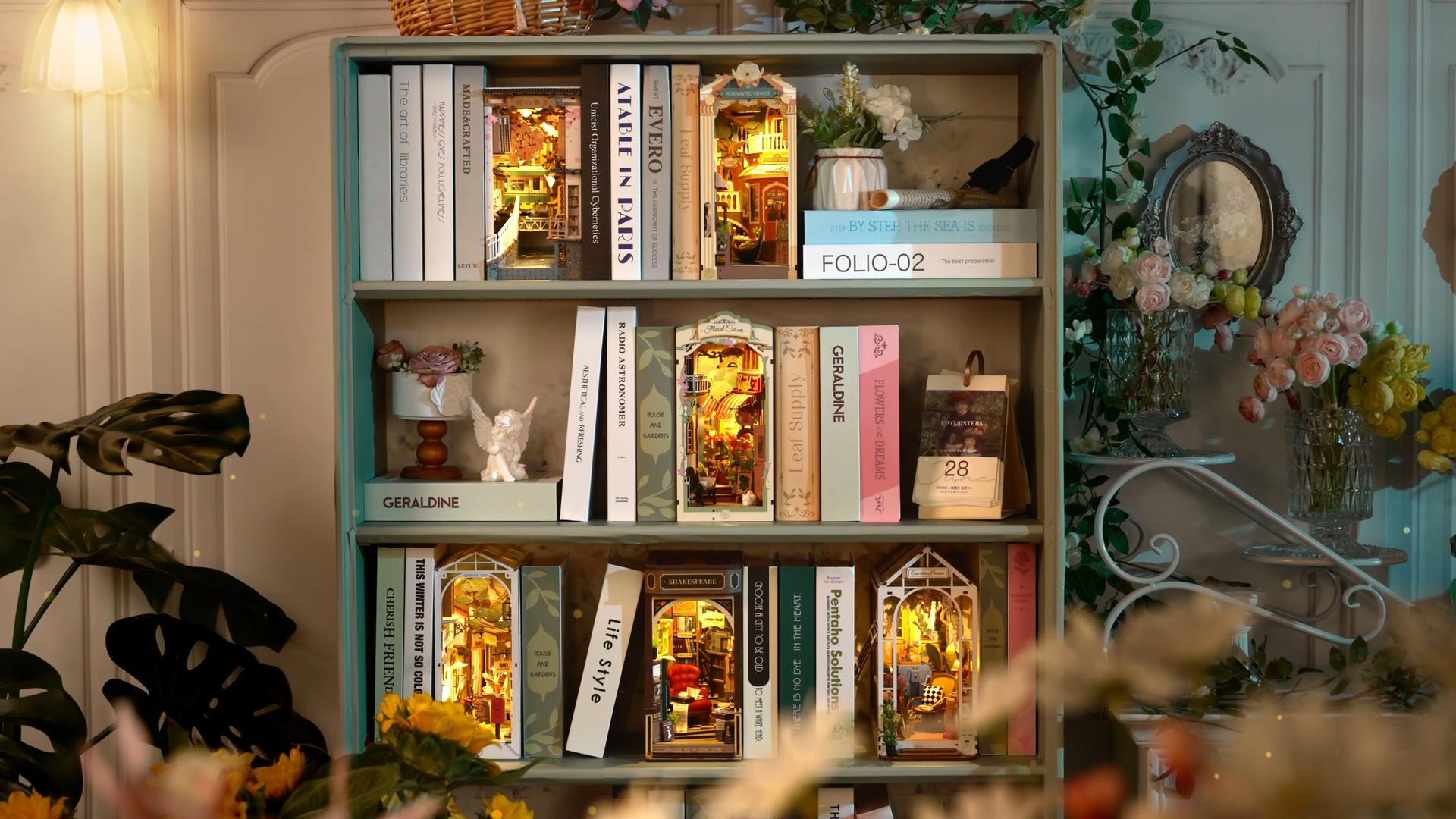 Book Nook miniature scenes for bookshelves – handcrafted inserts